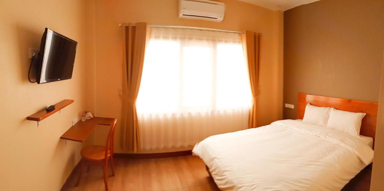 Bluefire Homestay Syariah Banyuwangi  Ngoại thất bức ảnh