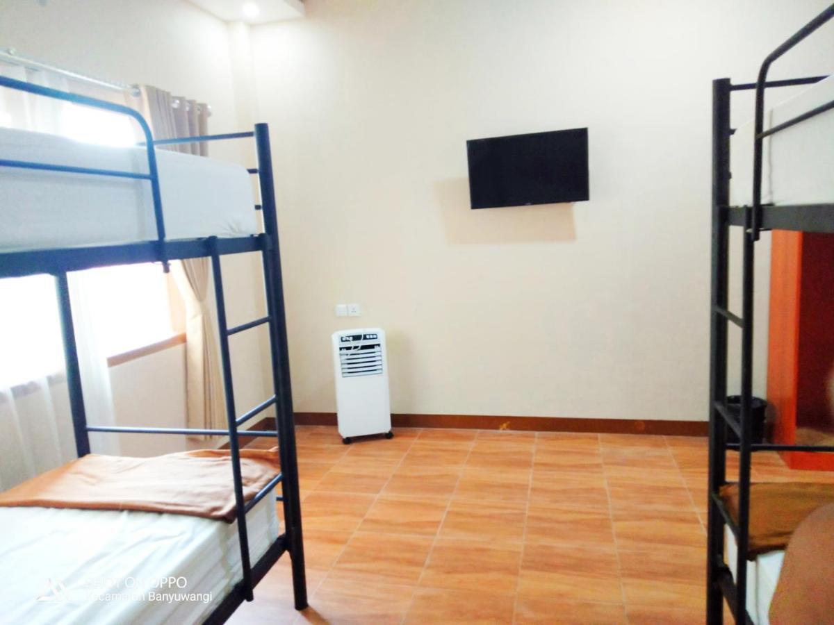 Bluefire Homestay Syariah Banyuwangi  Ngoại thất bức ảnh
