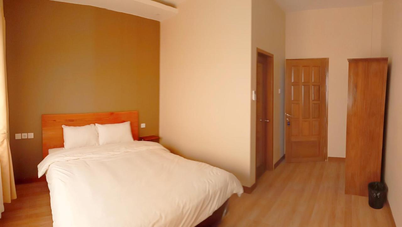 Bluefire Homestay Syariah Banyuwangi  Ngoại thất bức ảnh
